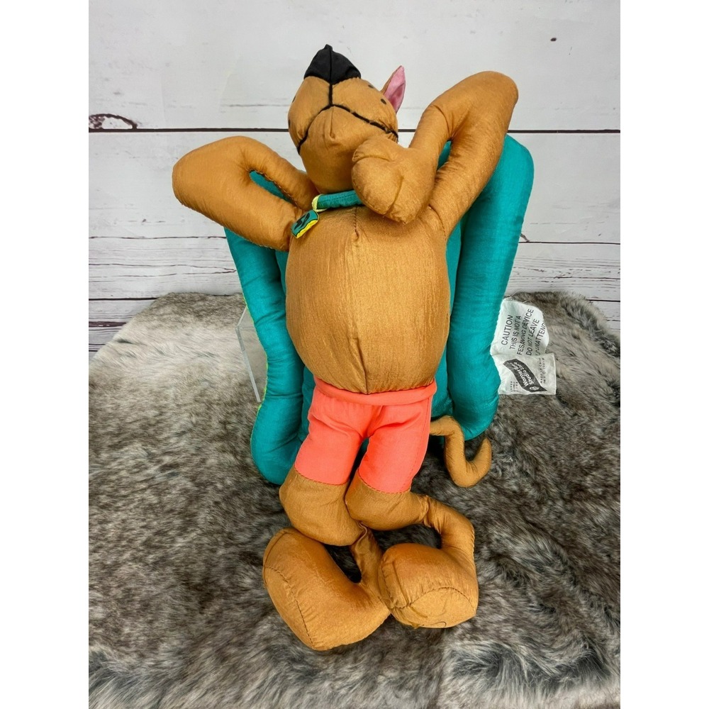 Scooby-Doo Plush Pillow 2001 Warner Bros Studio Store Exclusive